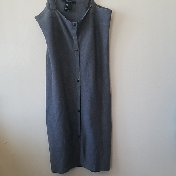 Two soft/rayon dresses - Picture 5 of 6